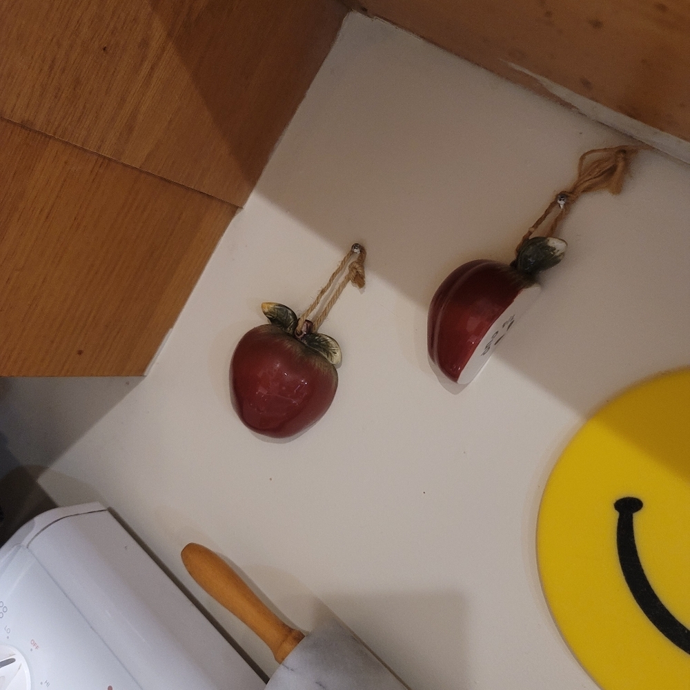 🍎 - Picture 4 of 14